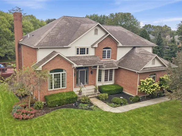 998 Brookwood Dr, Troy, OH 45373