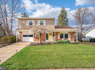 12 Myers Rd, Newark, DE 19713