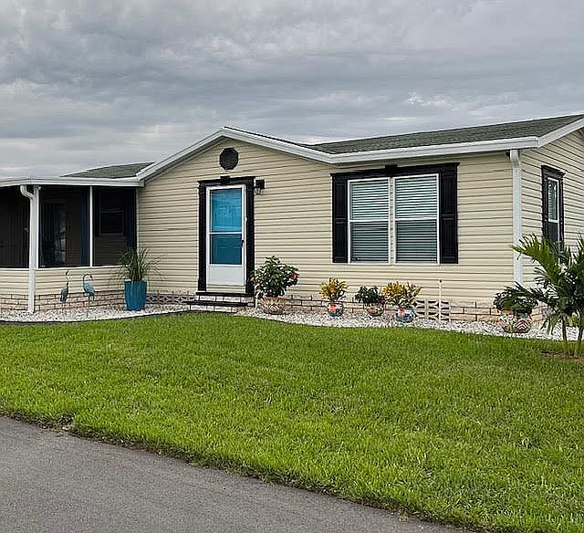 Beautiful 2 bed 2 bath