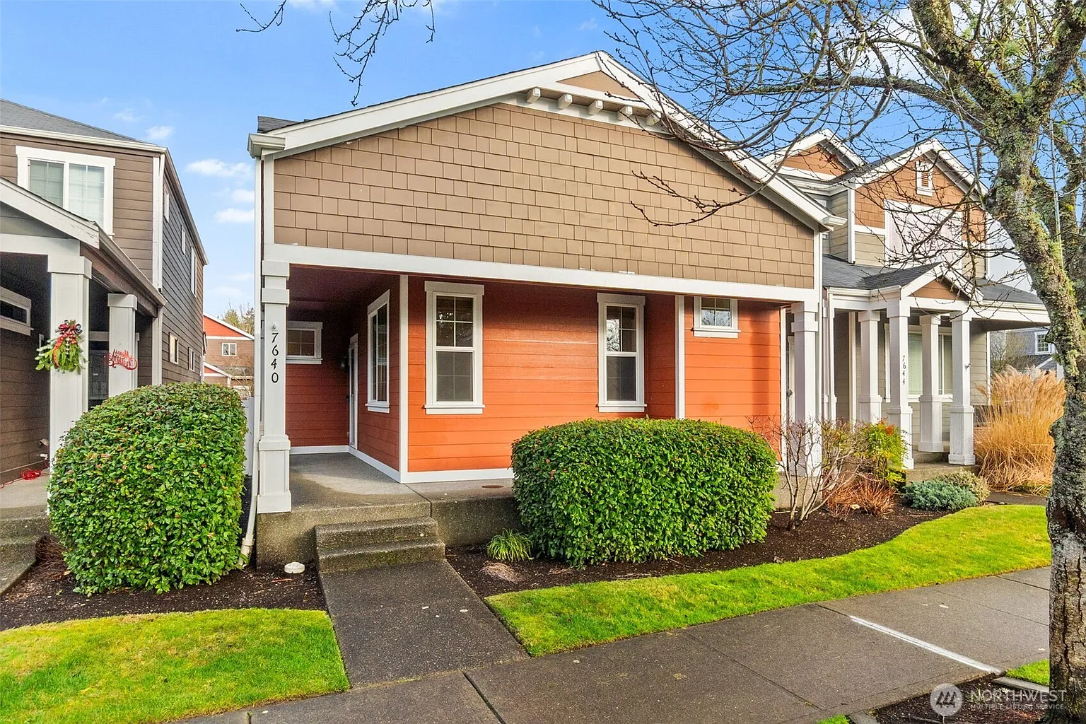 7640 Kodiak Avenue NE photo 1