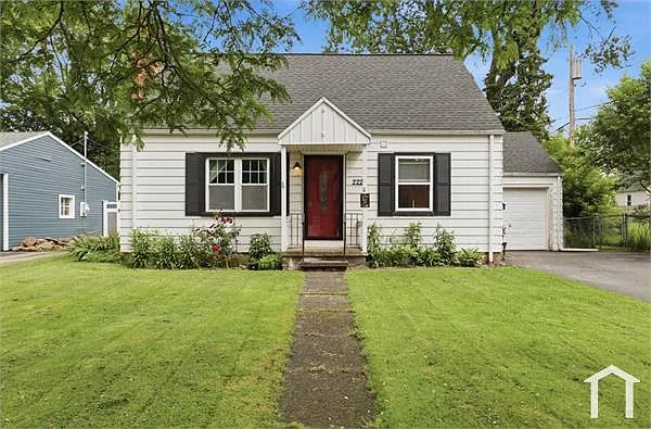 222 Gatewood Ave — Photo 3