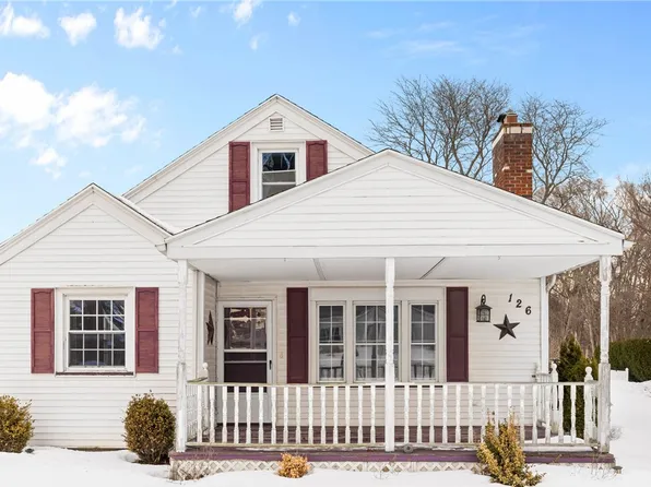 126 Salem Rd, Rochester, NY 14622
