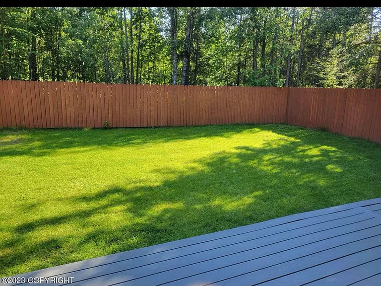 3071 N Bald Eagle Dr #1 — Photo 2