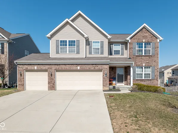 11866 Bellhaven Dr, Fishers, IN 46038