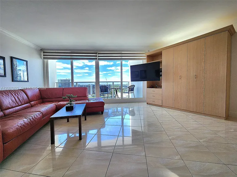 3505 S Ocean Dr #1103 — Photo 6