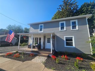 5011 Ridge Rd, Williamson, NY 14589