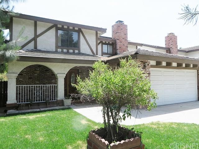 1st image of 22138 Saticoy St