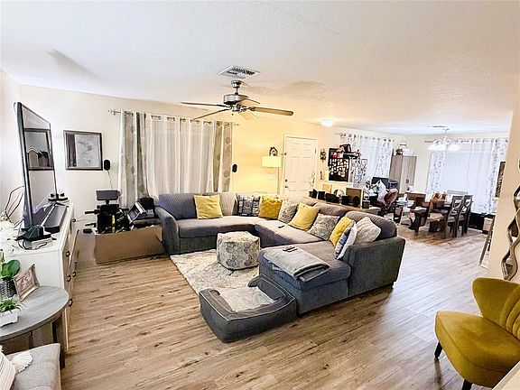 2nd image of 5377 Quarry Rock Rd