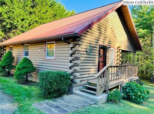 840 Golf Course Rd, Sparta, NC 28675