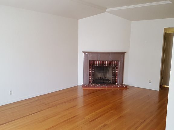 Living Room w/ Fireplace