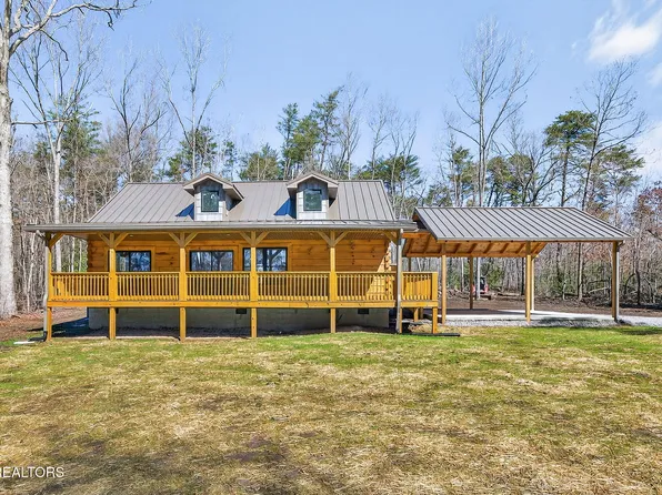 294 Lake Shore Dr, Monterey, TN 38574