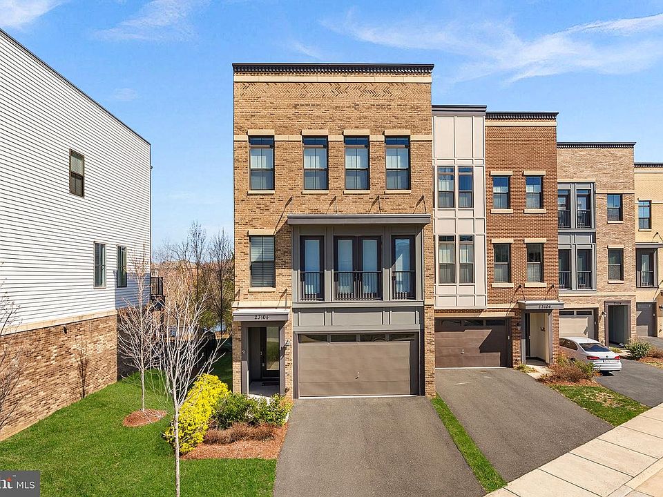 1st image of 23104 Sullivans Cove Sq