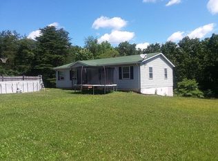 115 Pine Mountain Vw, Paw Paw, WV 25434