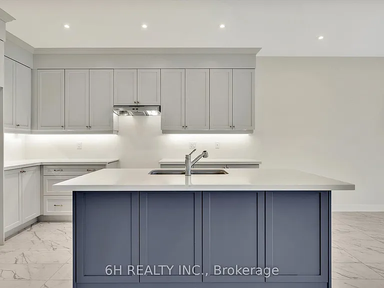816 Griffin Trl — Photo 6