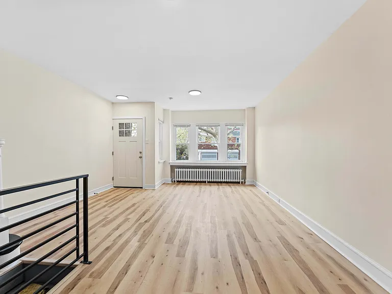 1901A W 72nd Ave — Photo 6