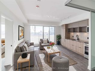 60 Tannery Rd #405, Toronto, ON M5A0S8