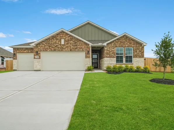 11418 Youngquist Dr, Mont Belvieu, TX 77535