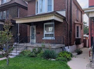 61 Barnesdale Ave N, Hamilton, ON L8L 6R9