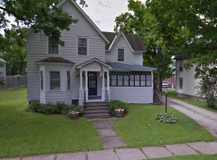 28 Diamond St, Saint Albans, VT 05478