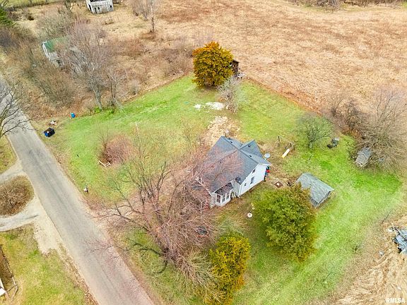 3rd image of 2386 E Pattonsburg Rd