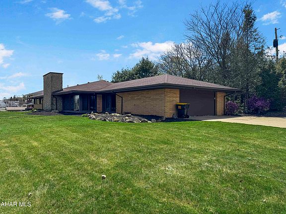 4th image of 141 Elderwood Dr