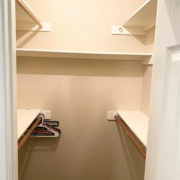 1202 Stone Creek Dr — Photo 33