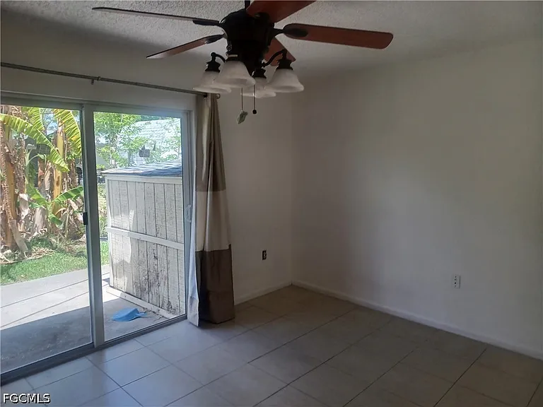 4808 Lucaya Dr #3 — Photo 11