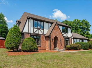 241 Brooke Meadow Rd, Berlin, CT 06037