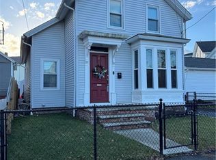 9 Daniel Ave, Providence, RI 02909