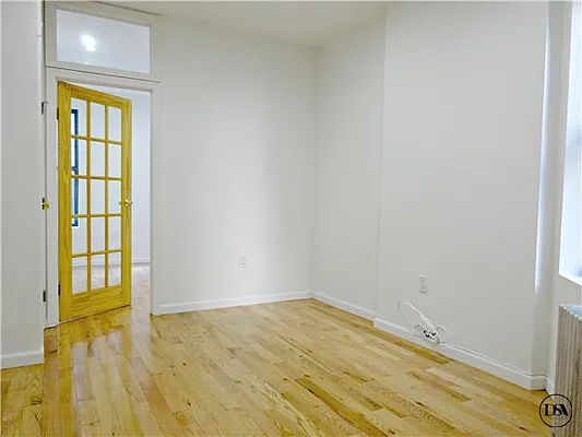 Rented by DSA Realty | media 36