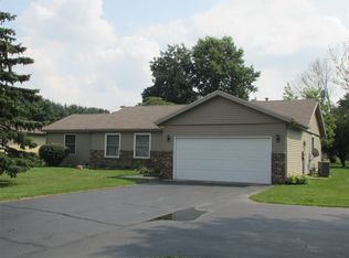 211 Gordon Rd, Monticello, IN 47960