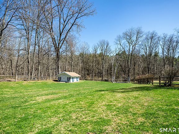 2nd image of 120 Sharon Valley Road