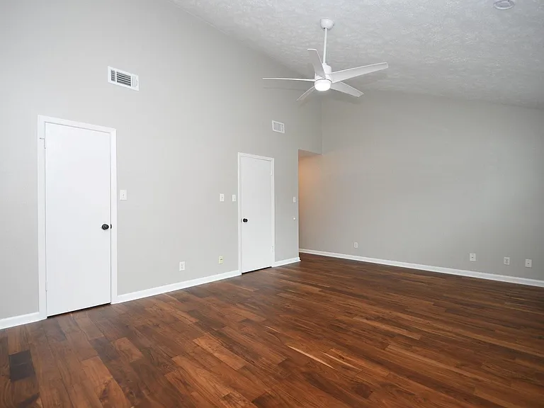 239 Malone St #B — Photo 22