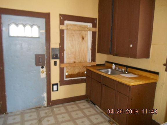 5th image of 1105 N Central Ave