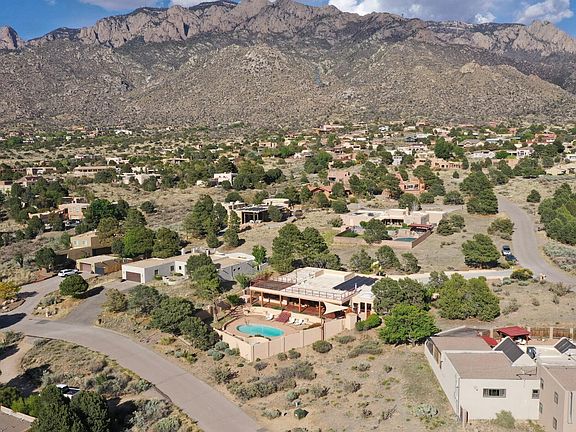 3rd image of 693 Black Hawk Dr NE