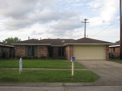 1st image of 3111 Vine Dr