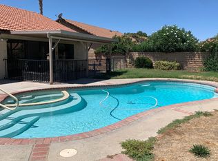 1233 Morven St, Lancaster, CA 93535