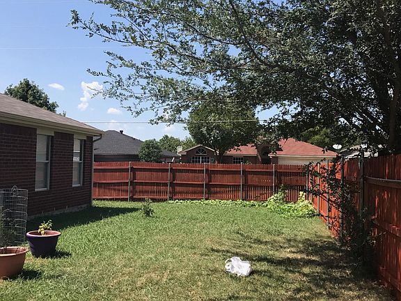 2nd image of 1109 Palomino Dr