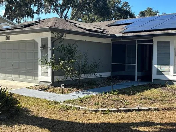 3004 Rosebud Ln, Brandon, FL 33511