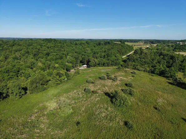 56 Roscoe Rd, Oak Hill, OH 45656