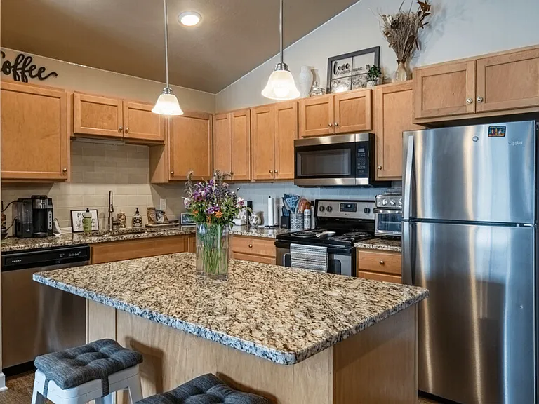 804 N Brewster Dr — Photo 21