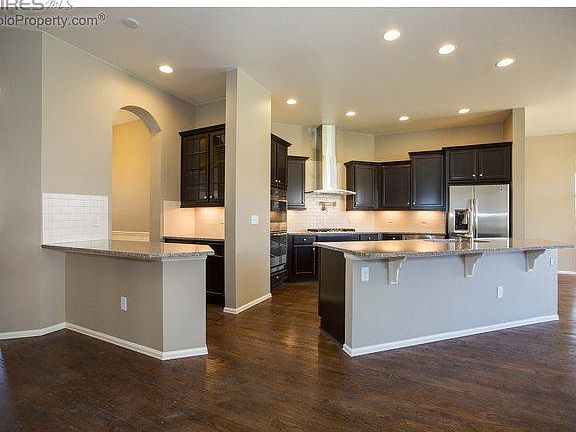 3rd image of 5513 Evangeline Dr