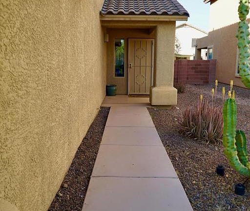 3rd image of 11902 W Thomas Arron Dr