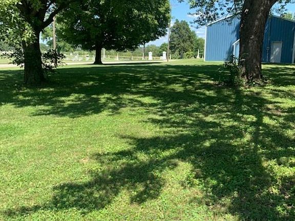 2nd image of 1207 N Lincoln Blvd Lot 3382