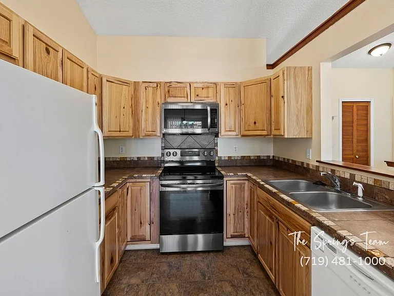 6460 Mohican Dr — Photo 20
