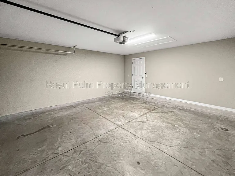 580 Genoa Ave S — Photo 31