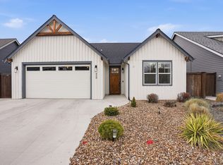 4119 SW Badger Ct, Redmond, OR 97756