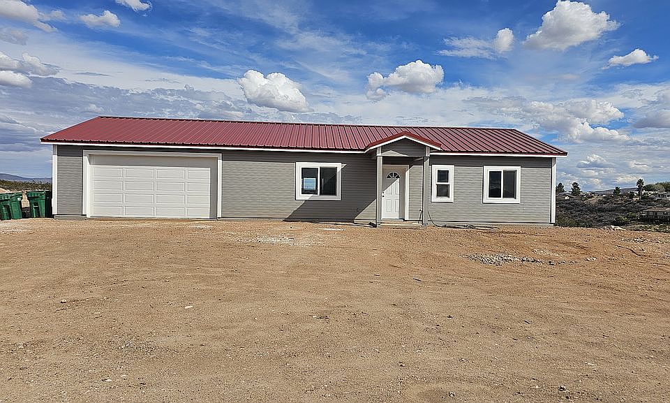 2 Bedroom with Garage 