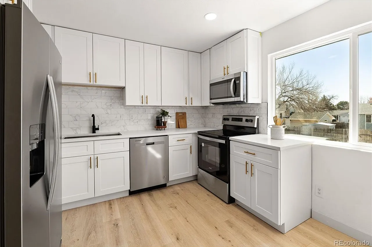 4 bed, 1588 sqft, $3,095 — Photo 1