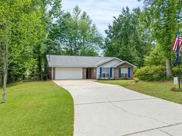 1903 Hanson Ct, Opelika, AL 36801